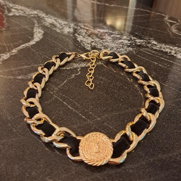 Choker necklace - Picture 7 of 9